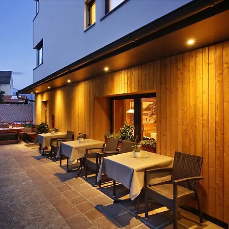 Sonne Hotel